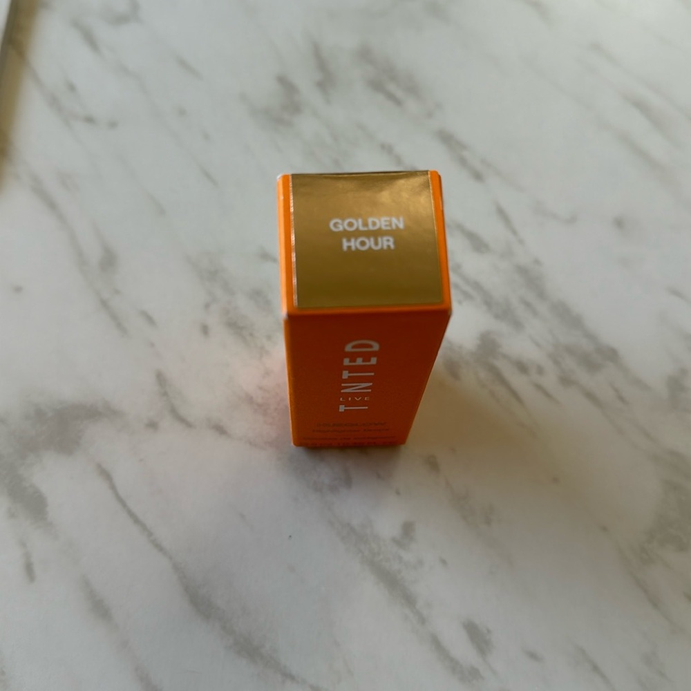 Hueglow Liquid Highlighter Drops Golden hour